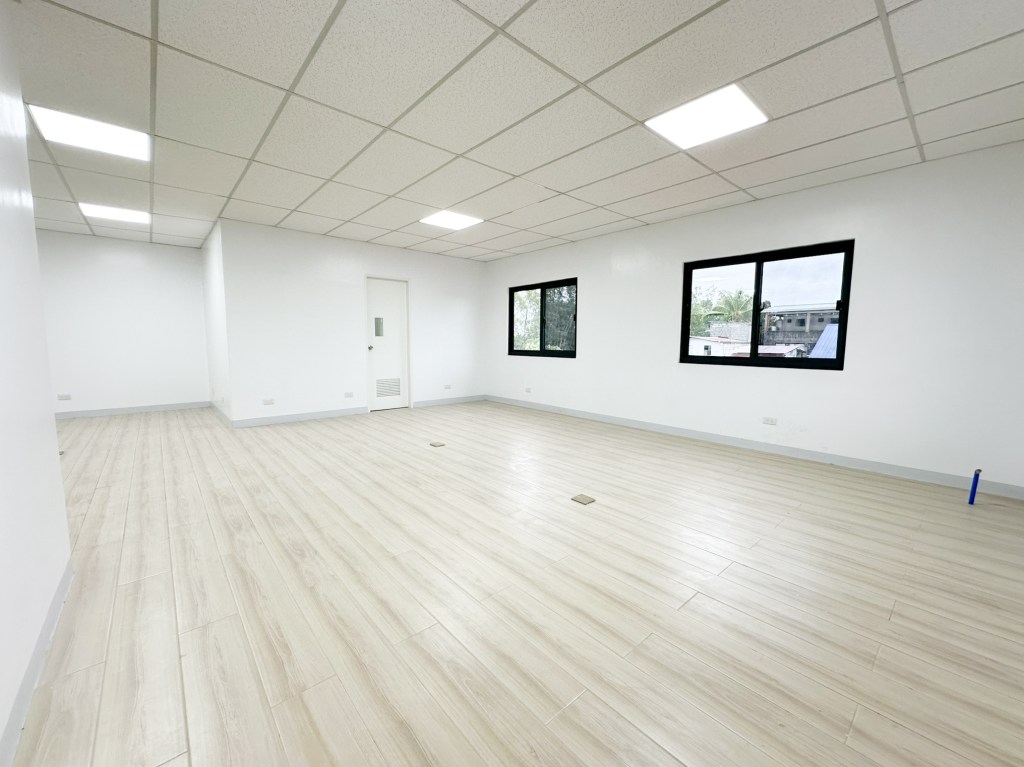 NEWLY BUILT 71 sqm Laguna Room 2D 2nd floor Office Space for Rent Lease Technopark Sta.&nbsp;Rosa